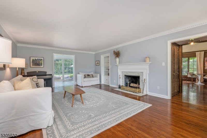 New Vernon - Residential