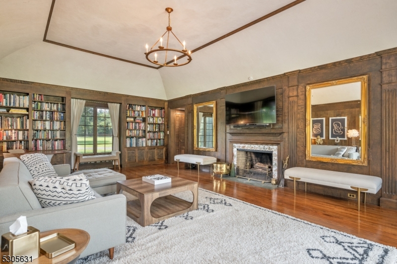 New Vernon - Residential