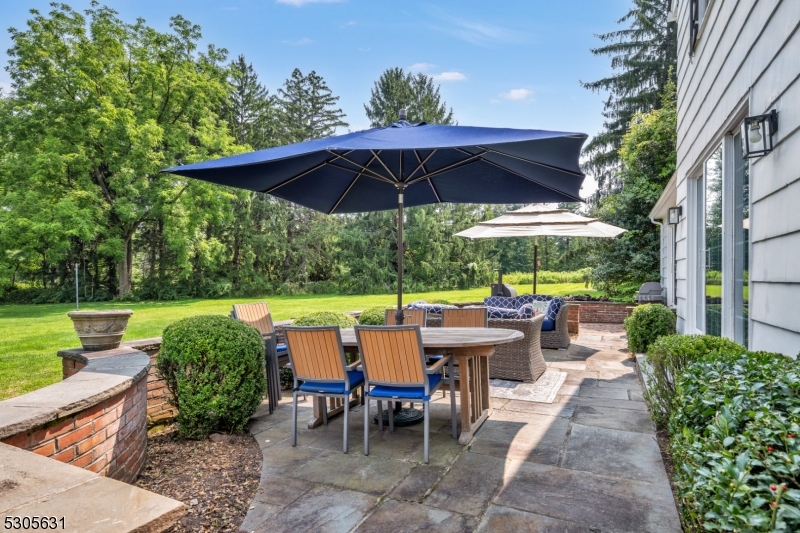 New Vernon - Residential