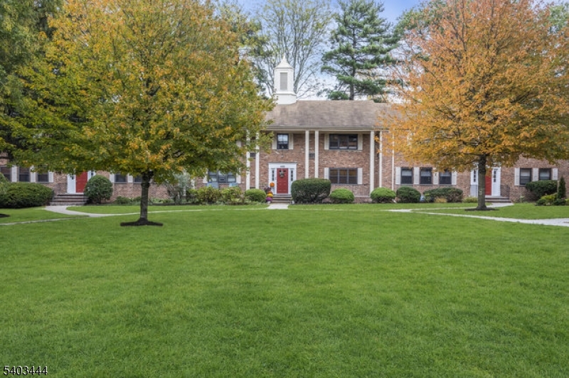 Wychwood Gardens - Residential