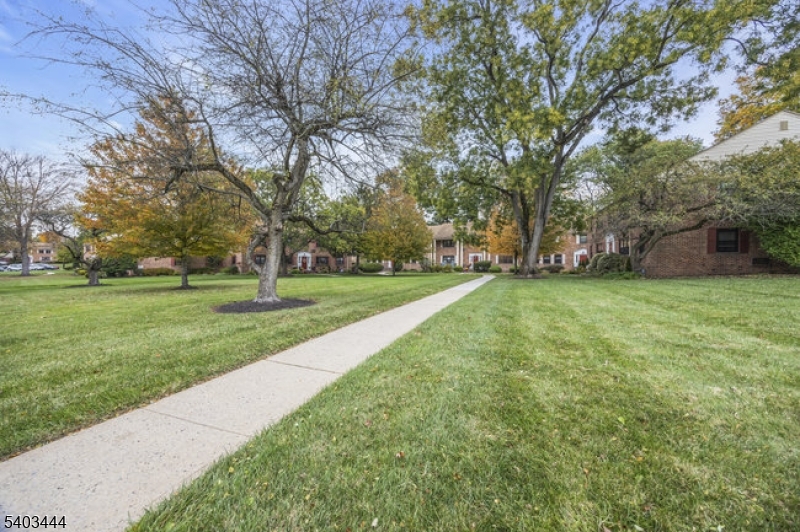 Wychwood Gardens - Residential