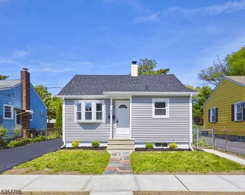20 Nettie Pl, Clifton City, NJ 07014 - MLS#: 3962655