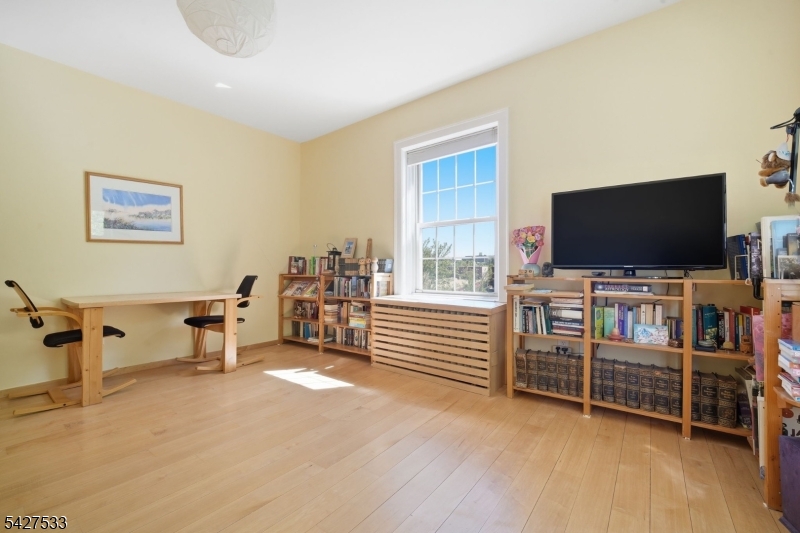 Summit Parmley - Residential