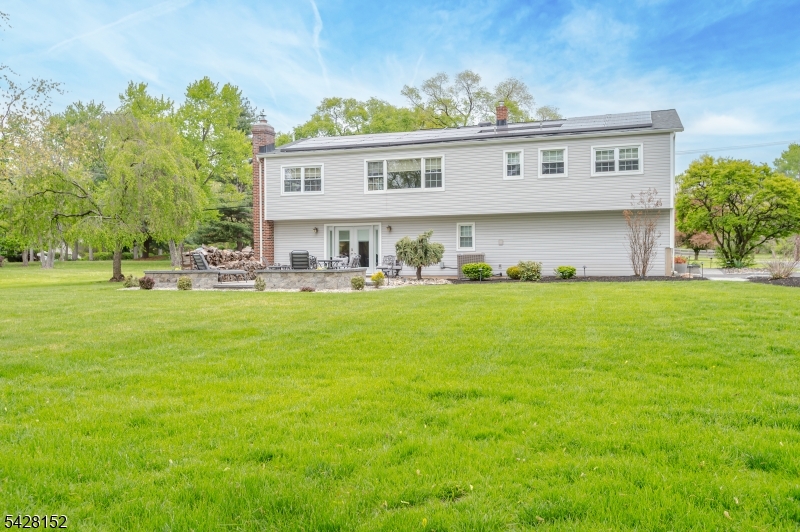 Pike Brook - Residential