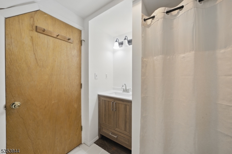 Estling Lake - Residential