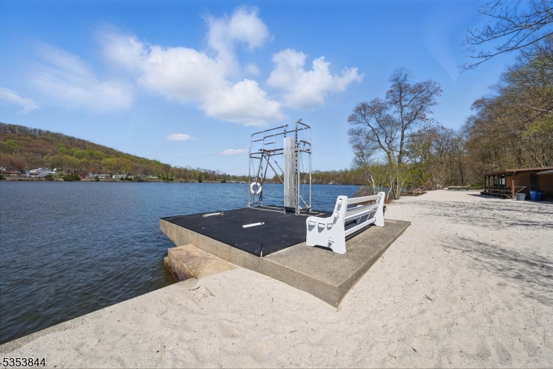 Estling Lake - Residential