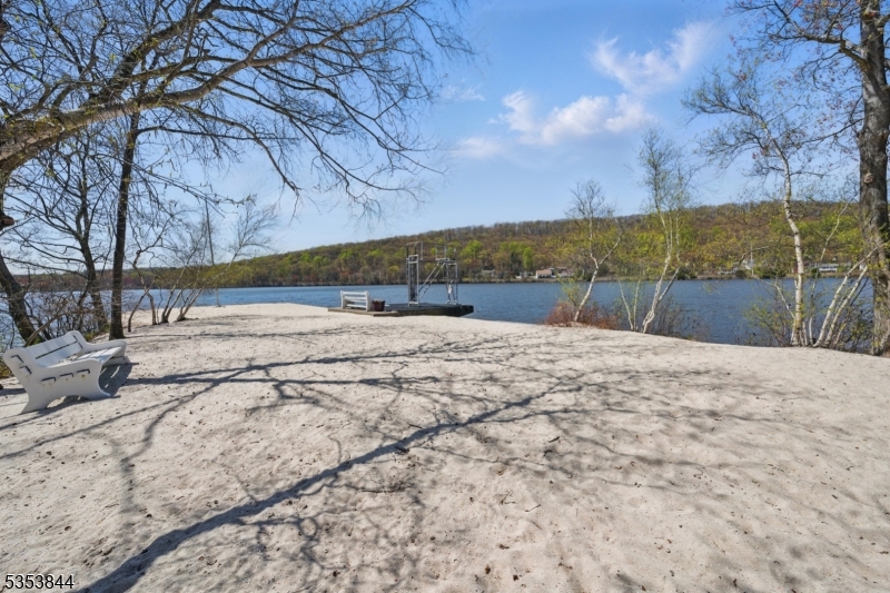 Estling Lake - Residential