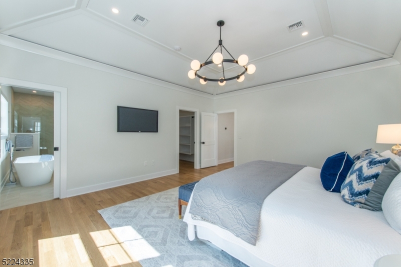 Washington School - Residential