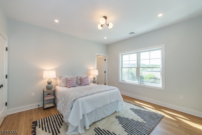 Washington School - Residential