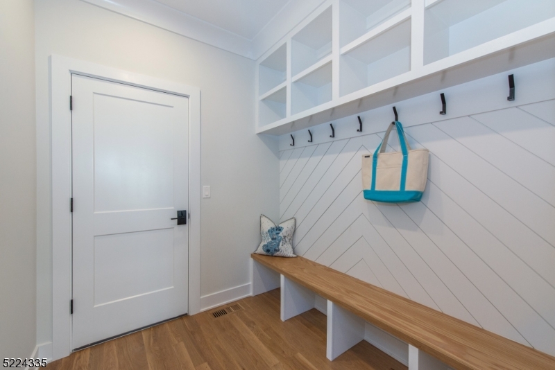 Washington School - Residential