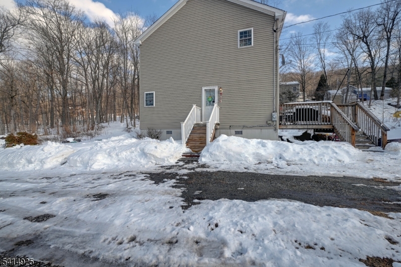 Cozy Lake - Residential