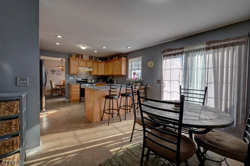 Cozy Lake - Residential