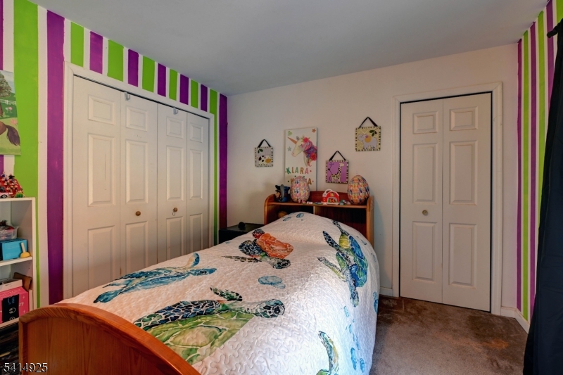 Cozy Lake - Residential