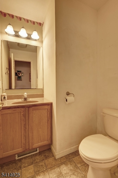 Cozy Lake - Residential