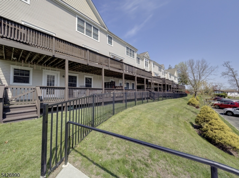 Lakeshore Village - Residential