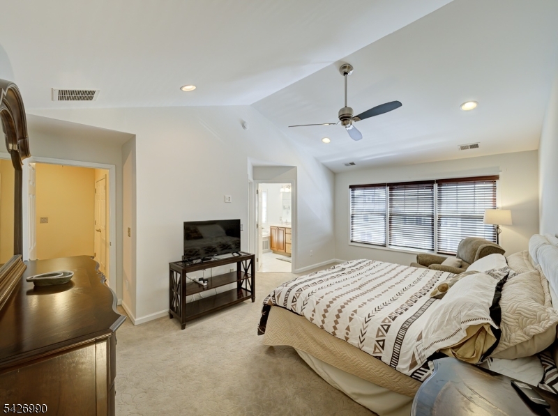 Lakeshore Village - Residential