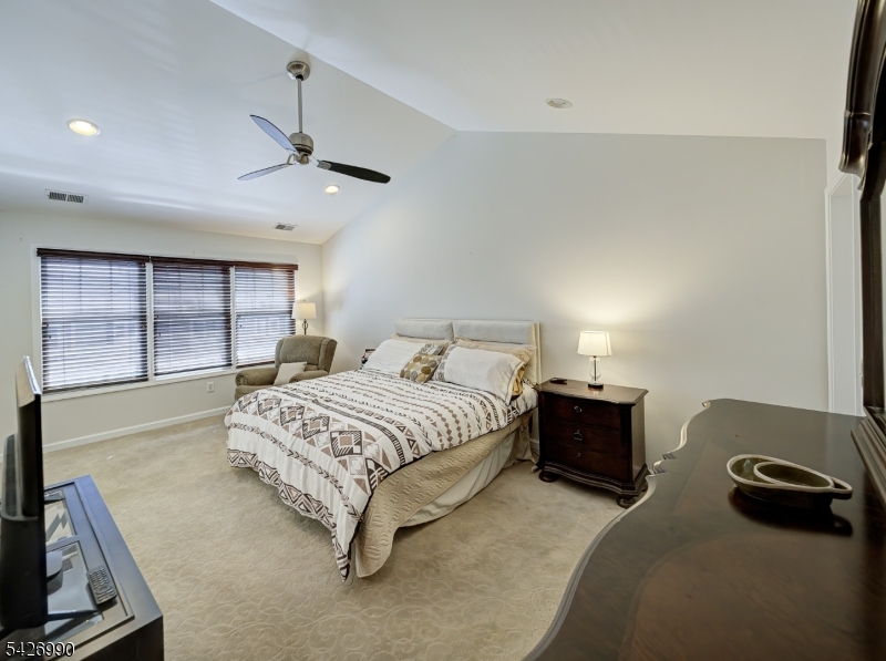 Lakeshore Village - Residential