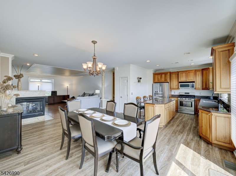 Lakeshore Village - Residential