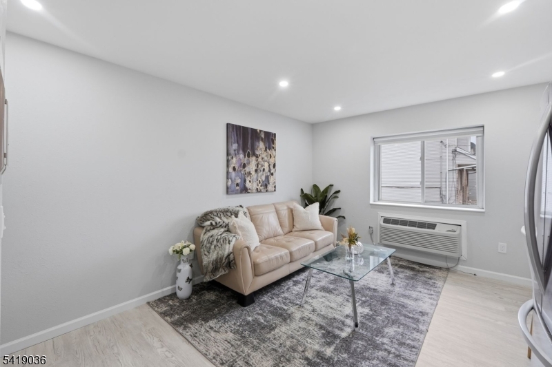 Hackensack - Residential