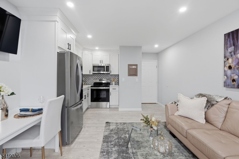 Hackensack - Residential