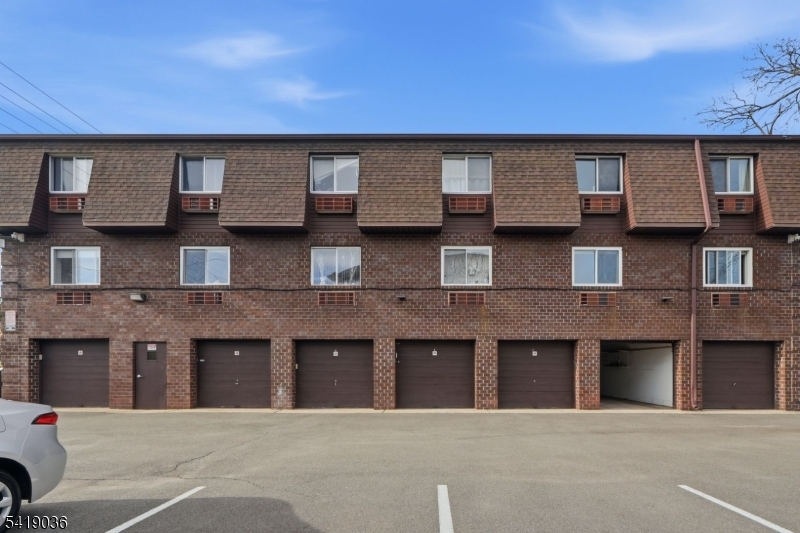 Hackensack - Residential