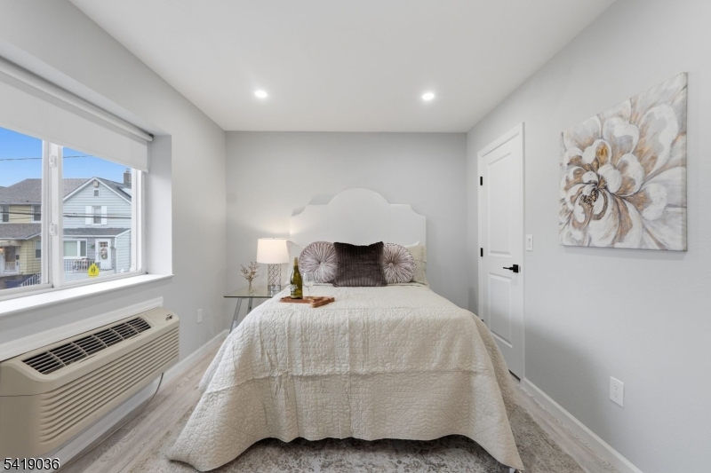 Hackensack - Residential