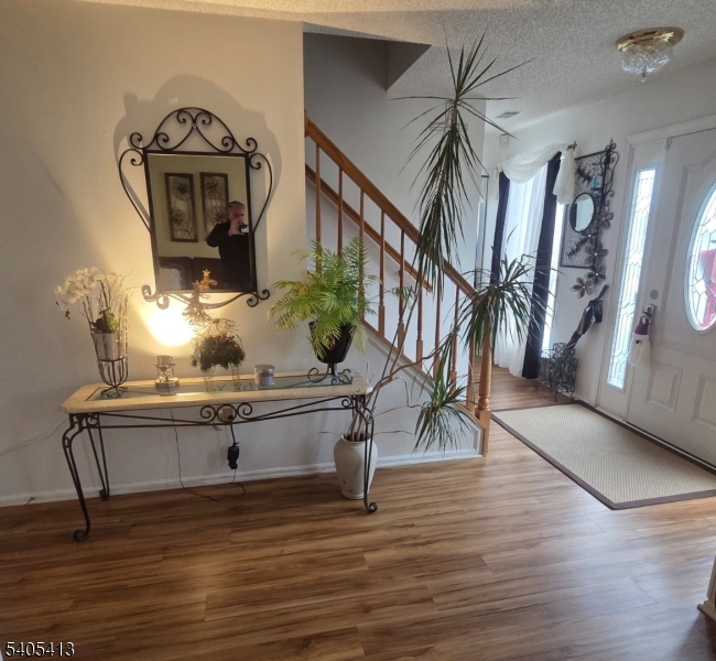 TIMBER SEC 10 - Residential Lease