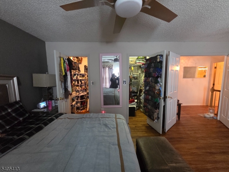 TIMBER SEC 10 - Residential Lease