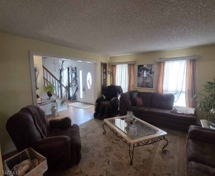 TIMBER SEC 10 - Residential Lease