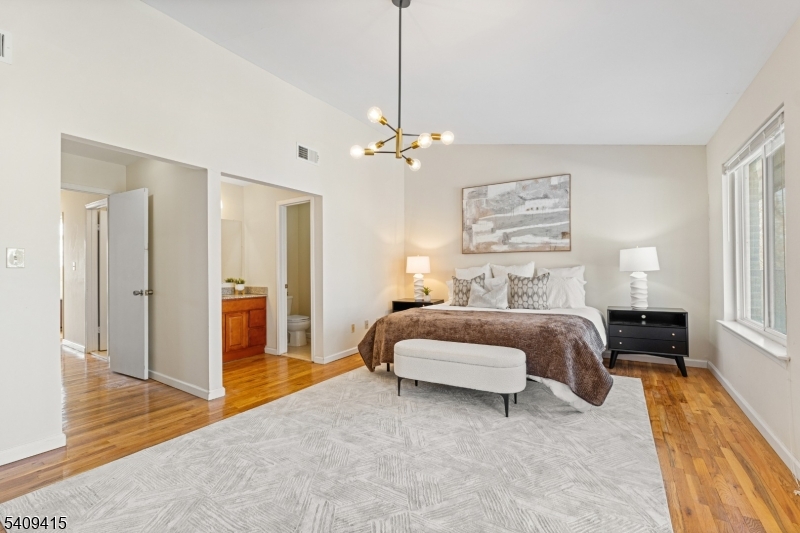 Beacon Hill - Residential