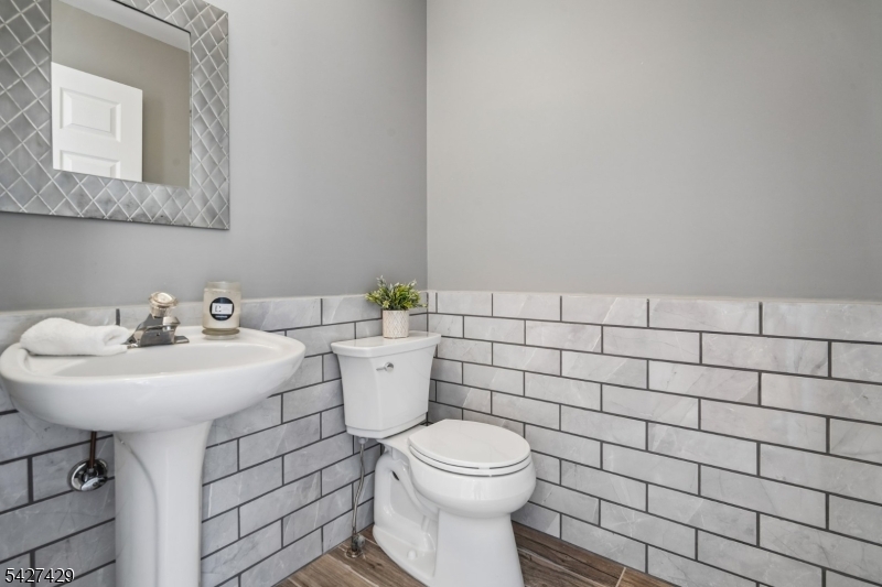 Breezewood Estates - Residential