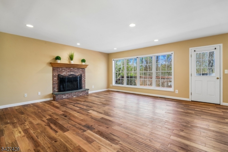 Breezewood Estates - Residential