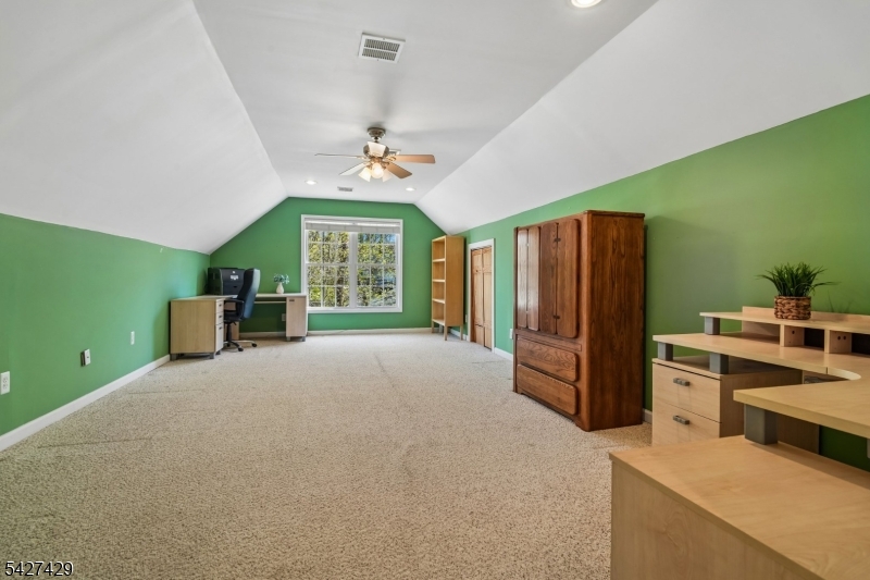 Breezewood Estates - Residential