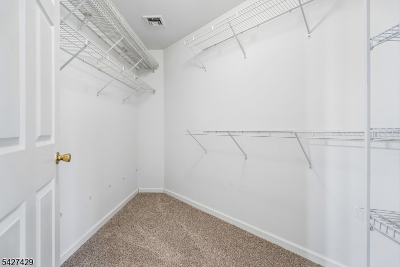 Breezewood Estates - Residential