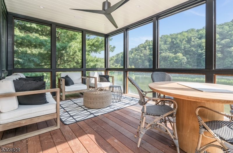 RIVER TOWNS - Residential