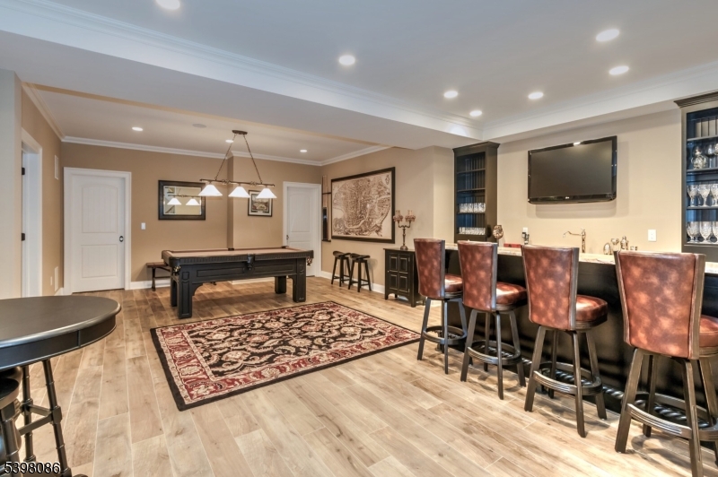 Apogee Pointe Estates - Residential