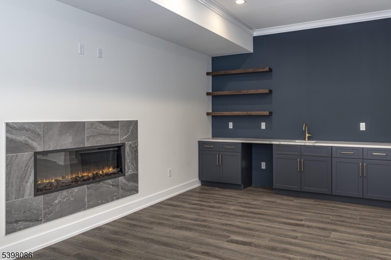 Apogee Pointe Estates - Residential