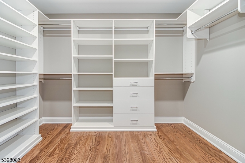 Apogee Pointe Estates - Residential