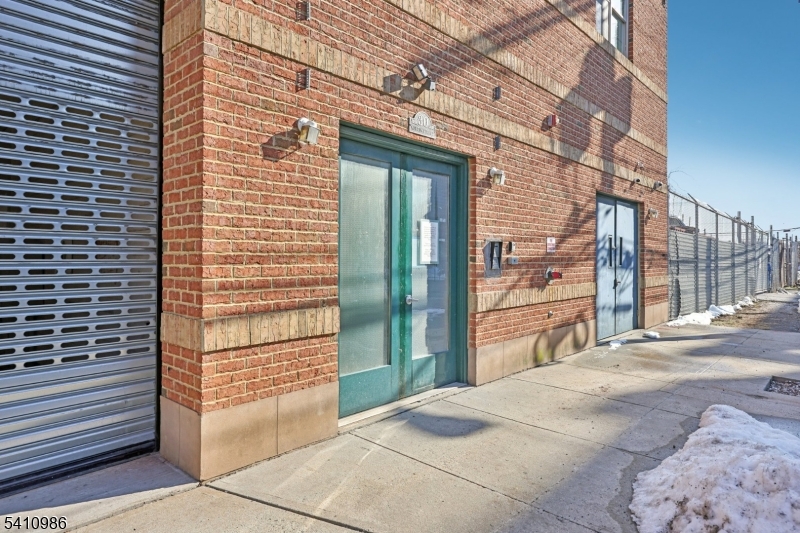 South Broad Street - Residential