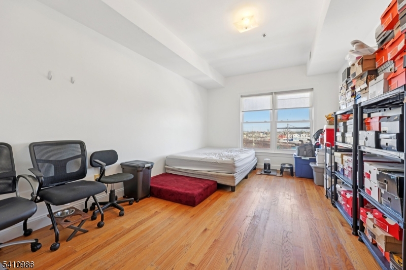 South Broad Street - Residential