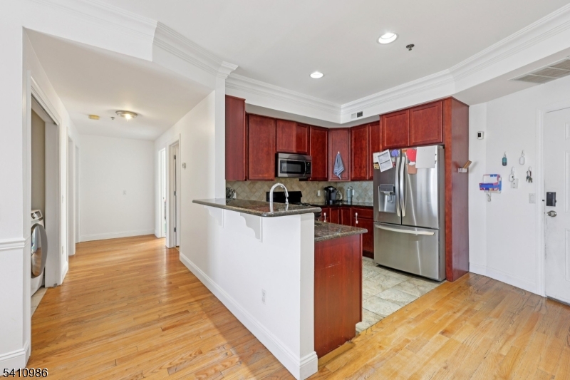 South Broad Street - Residential