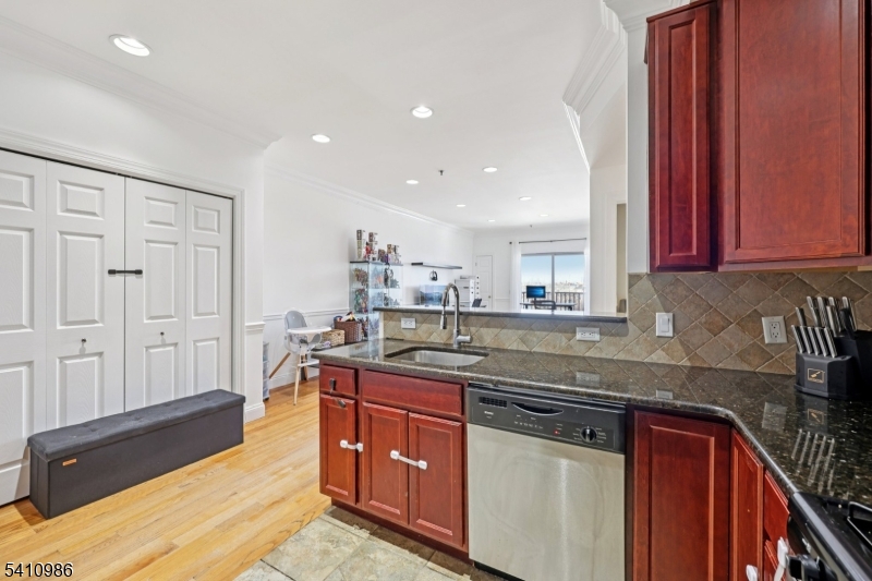 South Broad Street - Residential