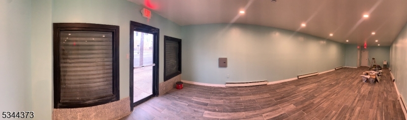 Weequahic - Commercial Lease