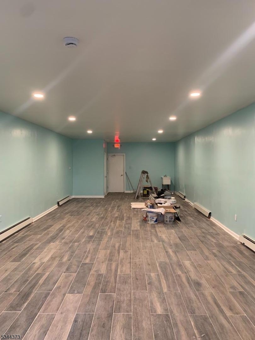 Weequahic - Commercial Lease