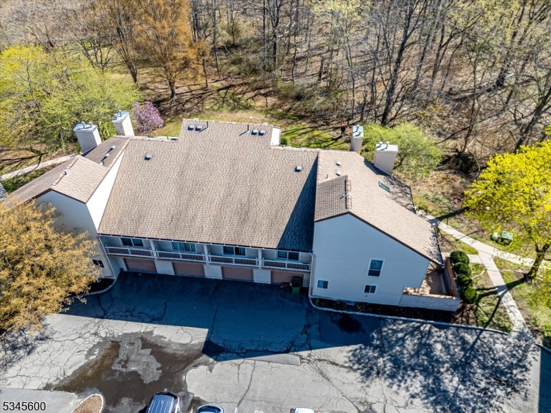 Edison Twp., New Jersey 08820, United States, 2 Bedrooms Bedrooms, ,3 BathroomsBathrooms,Residential,Active,104425