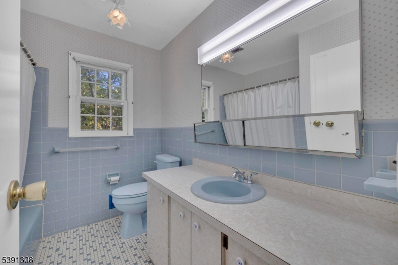 Fox Hollow - Residential