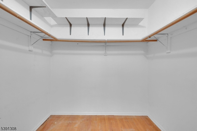 Fox Hollow - Residential