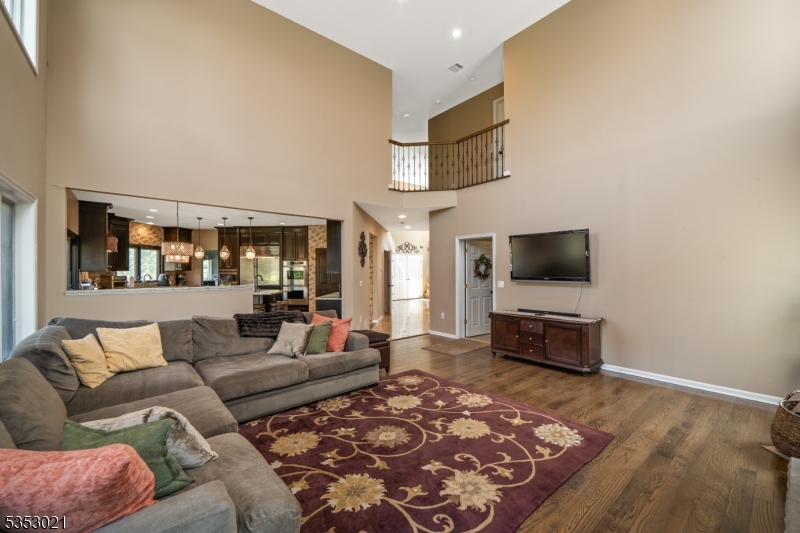 10 Smock Ct