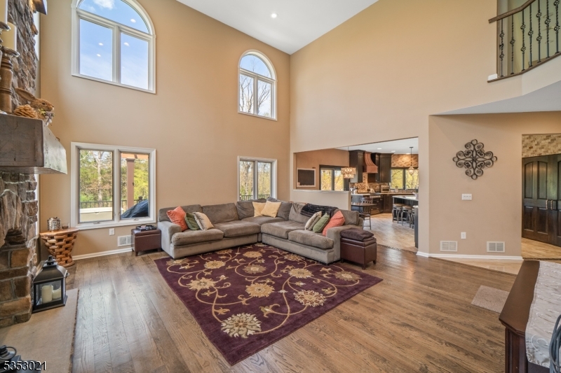 10 Smock Ct