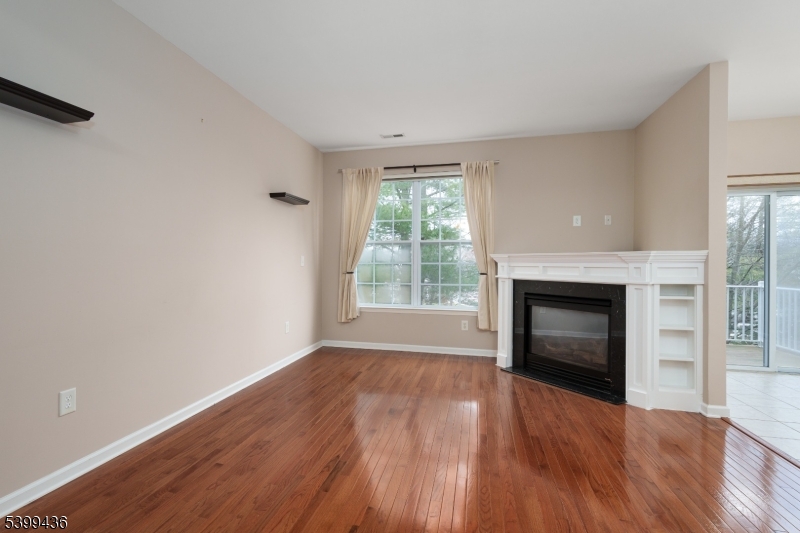 Montgomery Hills - Residential